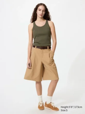 Top reggiseno con scollo a vogatore da donna
