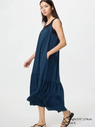 Vestito a canotta a balze da donna