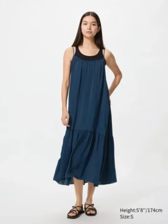Vestito a canotta a balze da donna