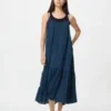 Vestito a canotta a balze da donna Vestito a canotta a balze da donna