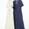 Vestito da donna in misto lino con scollo a V | A righe