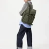 Zaino unisex con tasche multiple Zaino unisex con tasche multiple